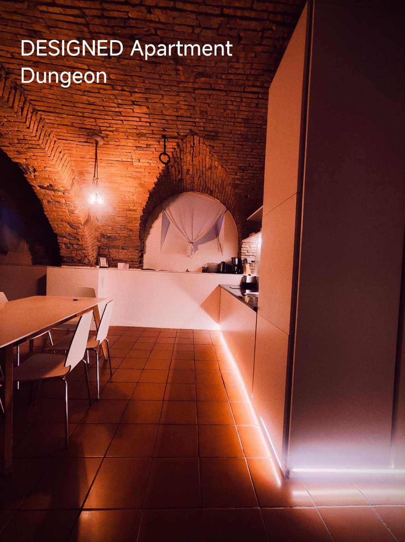 Dungeon Apartment Ljubljana Eksteriør billede